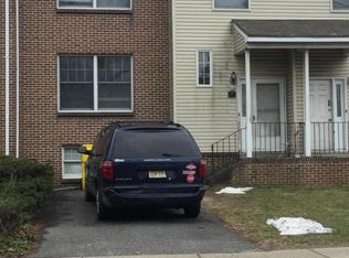 307 Squankum Rd, Lakewood, NJ 08701