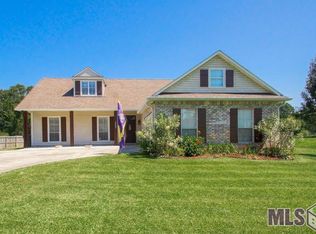 10605 Cardinal Rd, Denham Springs, LA 70726