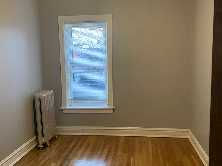 5352 N Winthrop Ave #2 — Photo 11