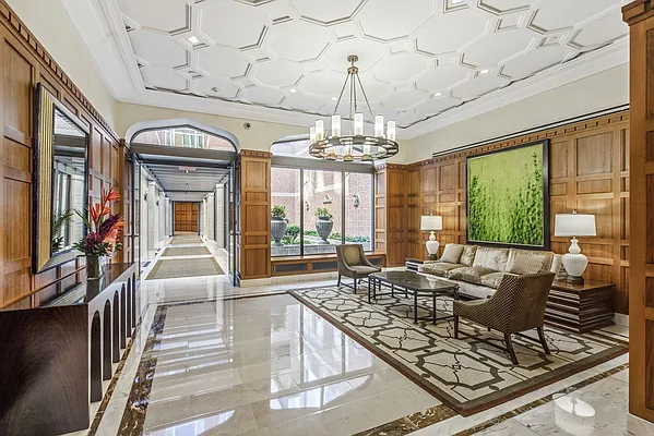 Rented by Compass | media 36