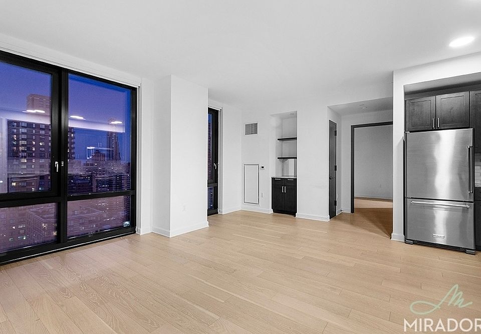 1st image of 21 W End Ave APT 3501