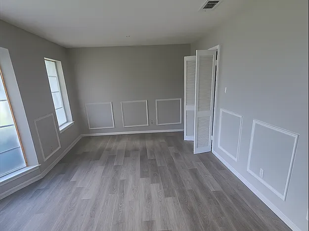 1306 Holt Ave — Photo 2