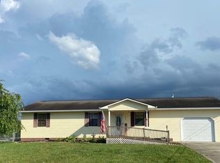 203 Leabow Cir, Tazewell, TN 37879