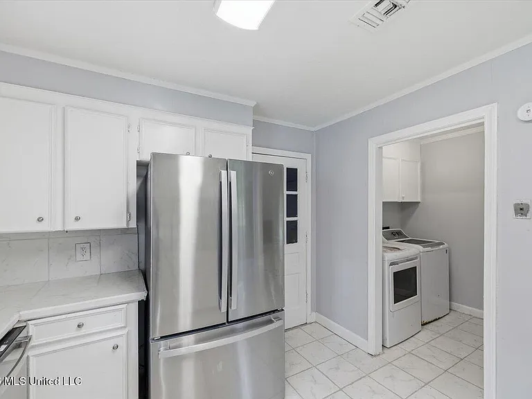 225 Walnut Ridge St — Photo 12