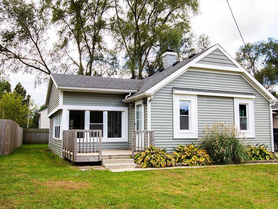 1st image of 244 58th St SE