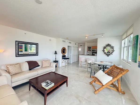 100 NE 6th St Unit 307, Boynton Beach, FL 33435