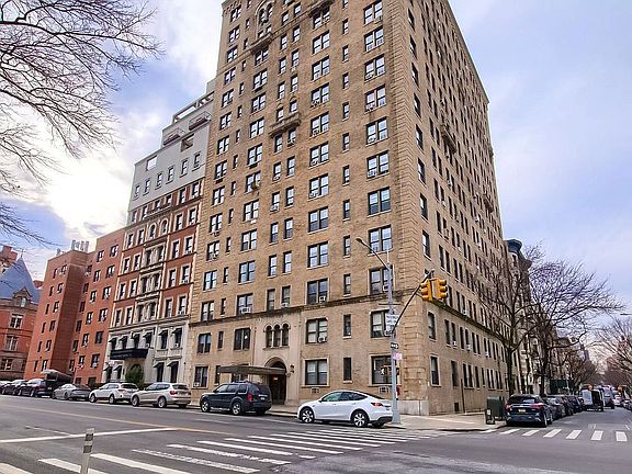 2nd image of 467 Central Park W APT 2E