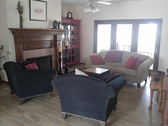 3rd image of 7700 Timber Hill Dr