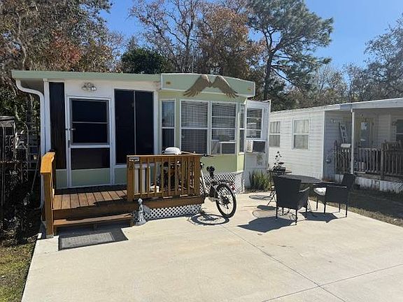 2nd image of 9014 Bolton Ave #16