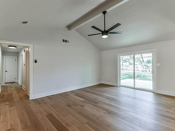 4th image of 11918 Braewick Dr