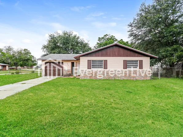 613 Charter Ct, Plant City, FL 33563