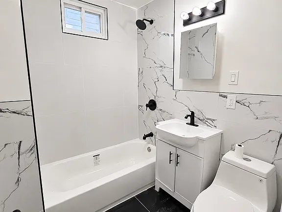 209 Columbia Ave #2 — photo 11 of 15