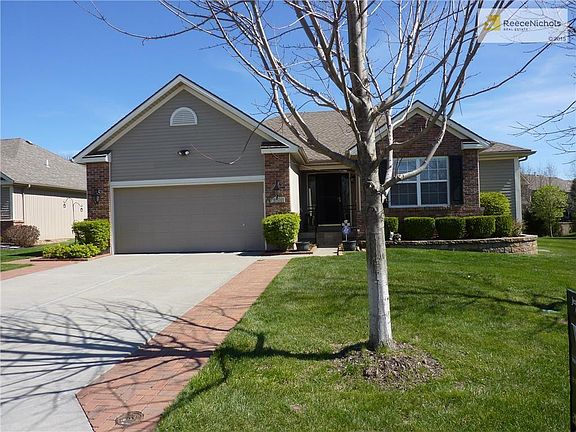 5th image of 2801 S Woodbury Dr