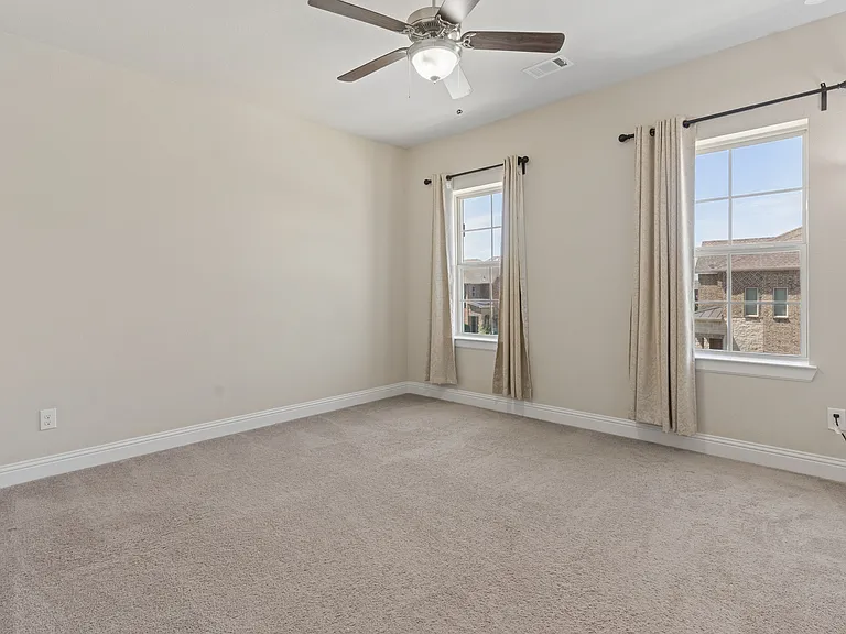 6723 Palo Duro Dr — Photo 3