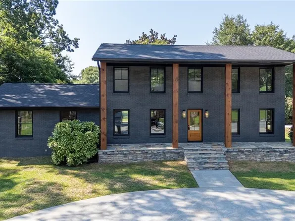 309 Woodland Dr, Calhoun, GA 30701