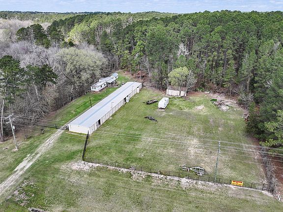 3rd image of 5701 State Highway 190 W