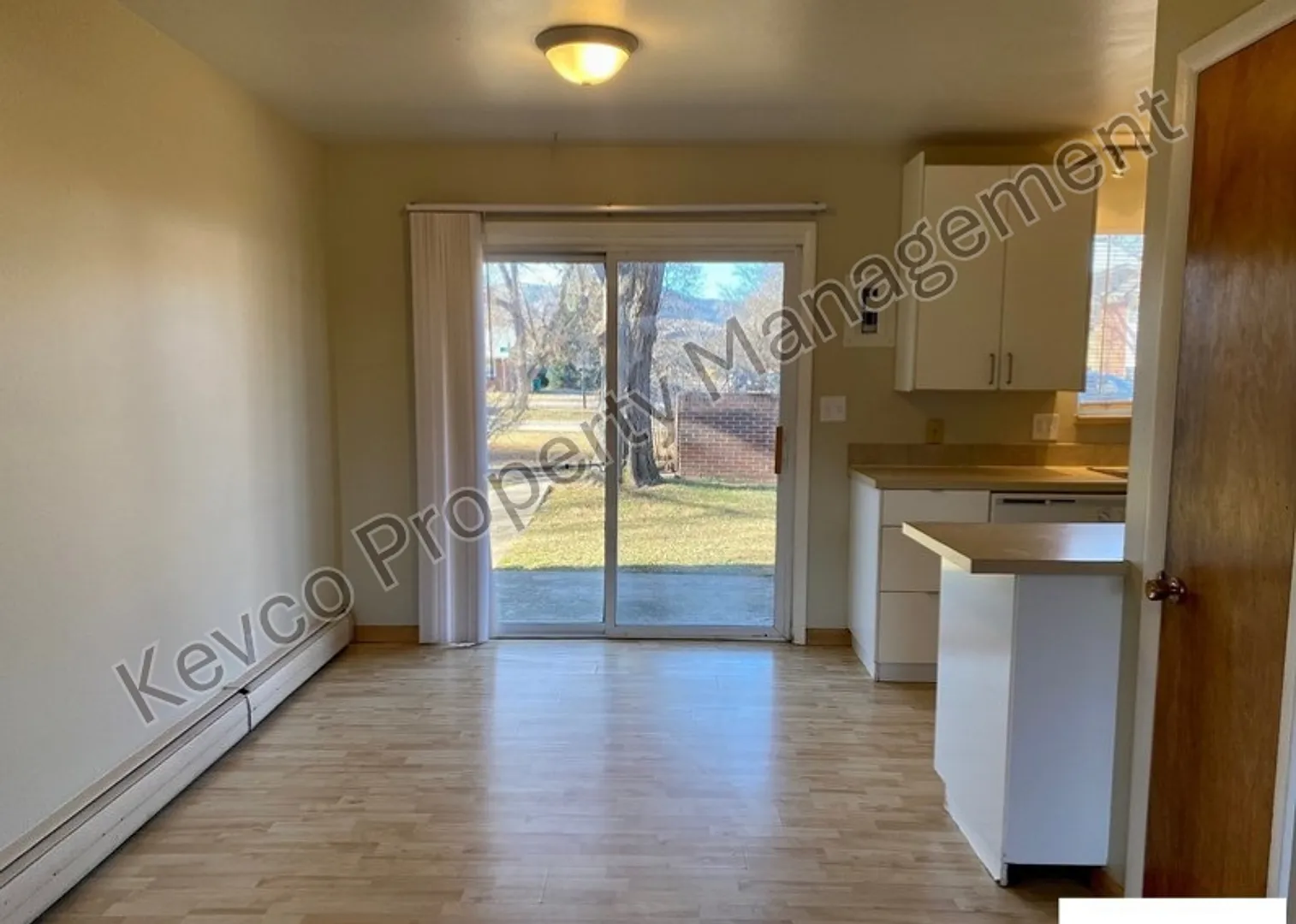1101 Ponderosa Dr — Photo 4