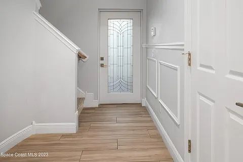 3rd image of 1310 Lara Cir Unit 105