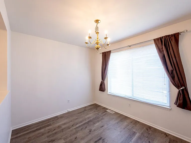 8679 Old Green Bay Rd — Photo 11