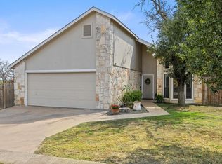 102 Pitchfork Dr, Johnson City, TX 78636