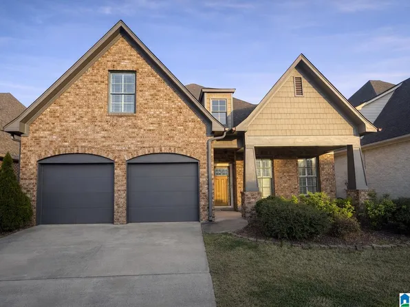 3535 Burlington Dr, Fultondale, AL 35068