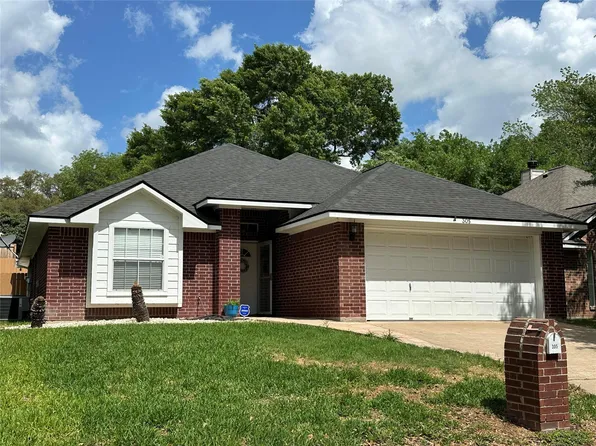 305 Scenic Brook St, Brenham, TX 77833