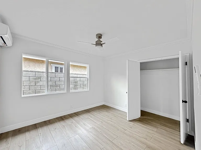 1425 N Marcella Ct — Photo 10