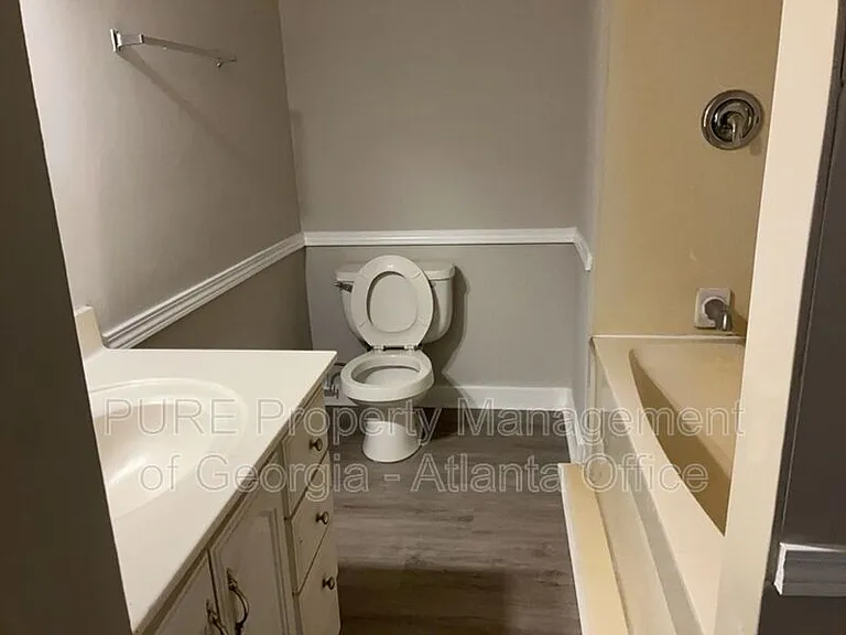 2190 Kennesaw Due West Rd NW — Photo 23