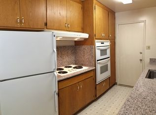176 Carlton Ave APT 4, Los Gatos, CA 95032