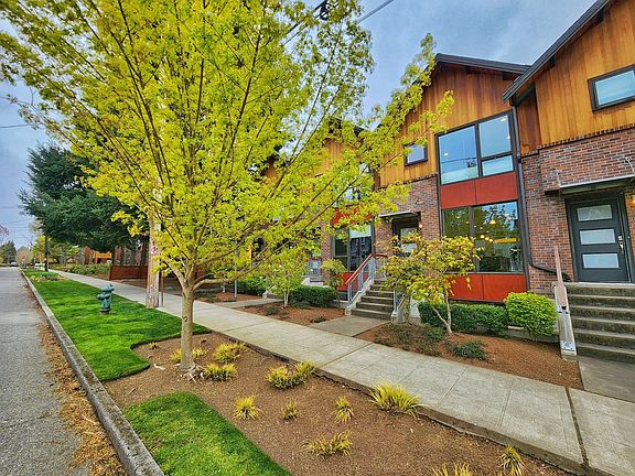 2nd image of 6542 32nd Ave NE #C