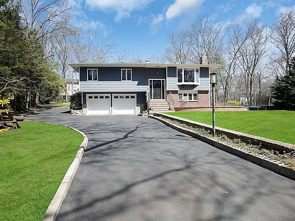 2nd image of 21 Holly Dr