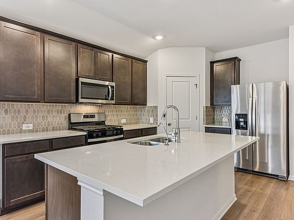 The Hughes 841 Floorplan