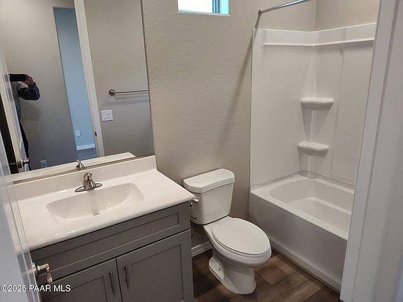 5th image of 7627 E Turnberry Dr