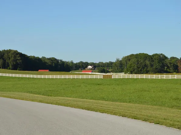 255 W Shore Dr, Rockwood, TN 37854