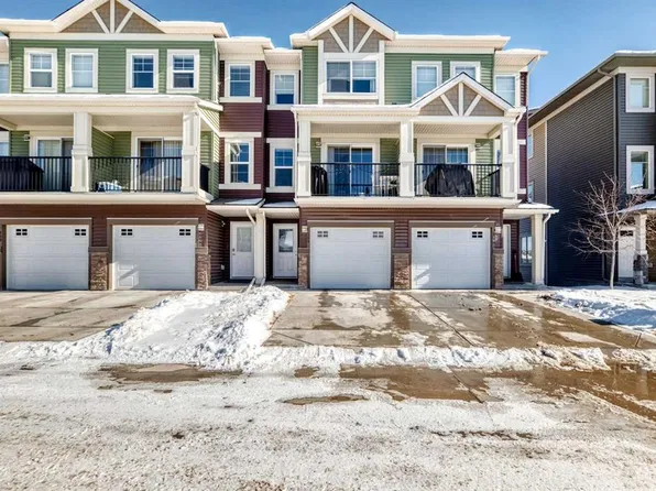 154 W Sage Hill Grv NW, Calgary, AB T3R 0Z8