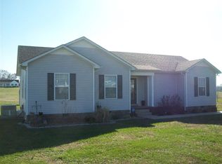 111 Wrenwood Dr, Auburn, KY 42206