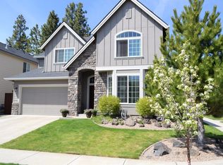19782 SW Baneberry Ave, Bend, OR 97702