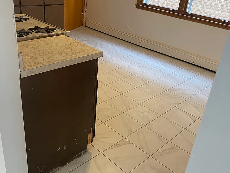 5223 N Reserve Ave #1 — Photo 4
