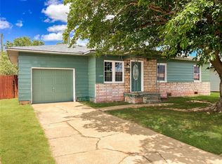 1329 E Spruce St, Altus, OK 73521