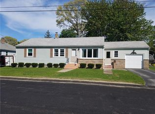 240 Palace Ave, Warwick, RI 02886