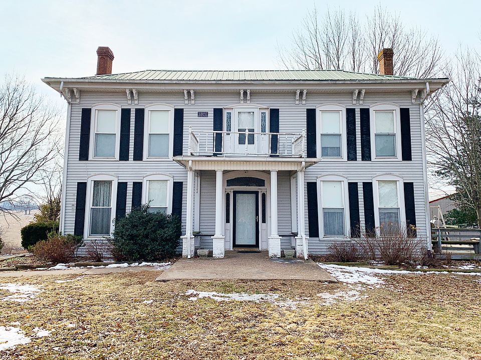 1st image of 18225 NE 122nd St