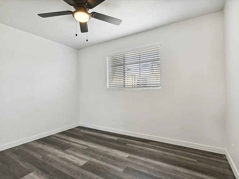 2209 S Granada Dr #C — Photo 3