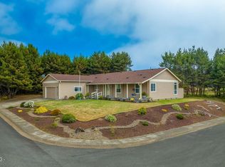 1115 SW Ocean Hills Dr, Waldport, OR 97394
