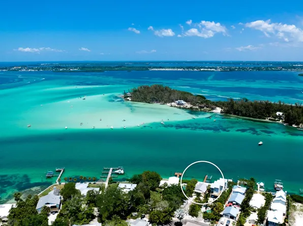 7140 Longboat Dr E, Longboat Key, FL 34228