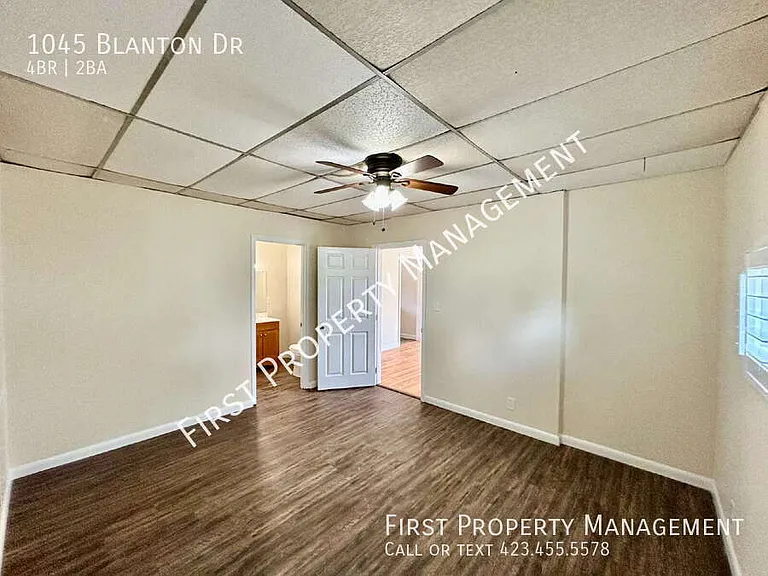 1045 Blanton Dr — Photo 7