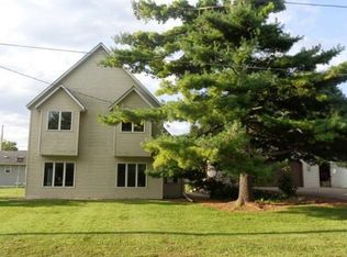 102 Chestnut St, Hastings, MN 55033