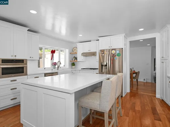 3560 Old Mountain View Dr, Lafayette, CA 94549