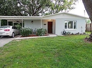 1085 Golden Isle Dr, Mount Dora, FL 32757