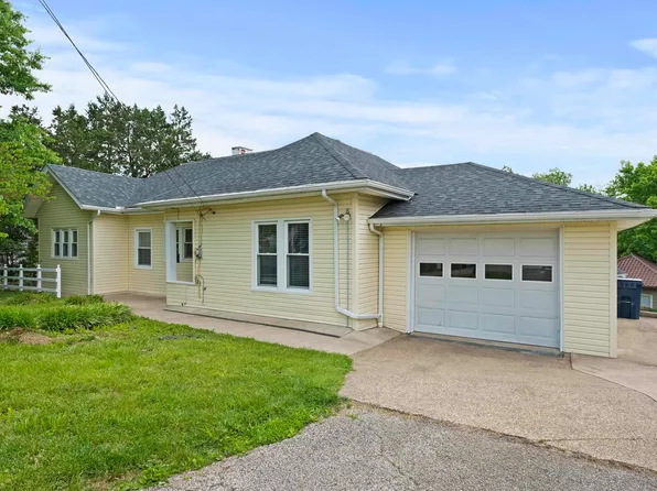 2600 Country Club Ct, Ashland, KY 41101