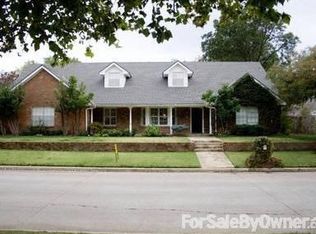 3200 Brookhollow Rd, Oklahoma City, OK 73120